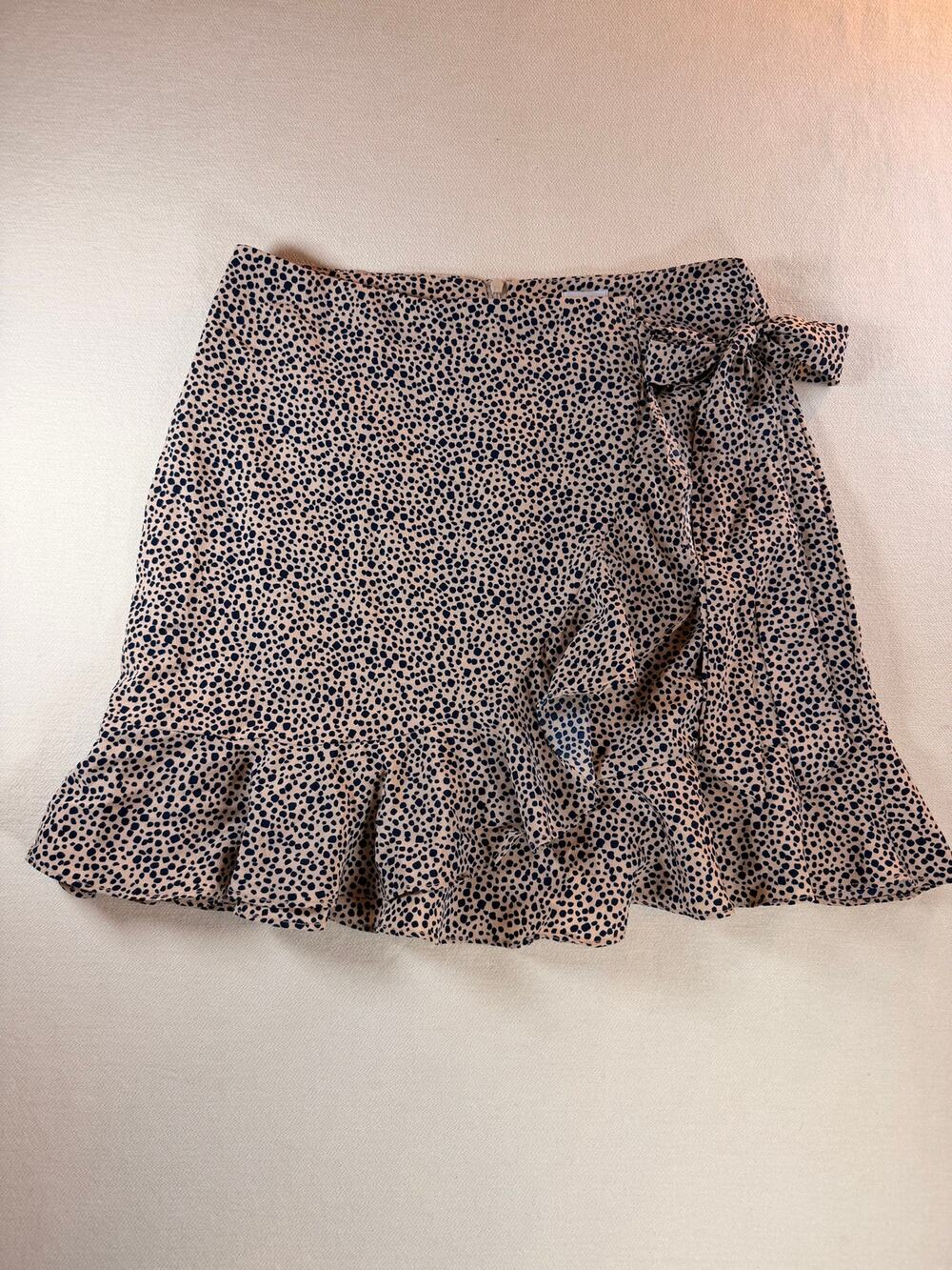 Princess Polly Ruffle Wrap Mini Skirt Size 6 Tan Navy Spotted Animal Print